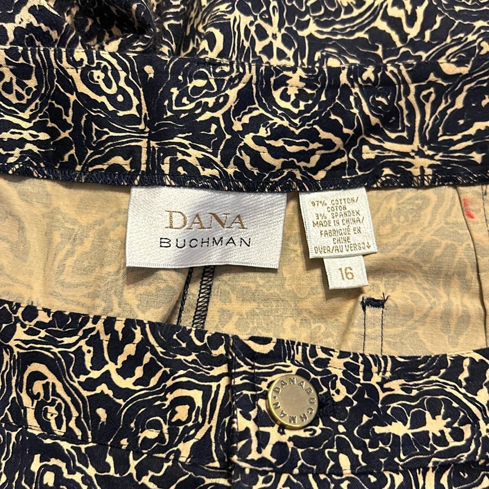 EUC,Dana Buchman,SZ 16,straight leg, front:back pockets,lightweight,not lined